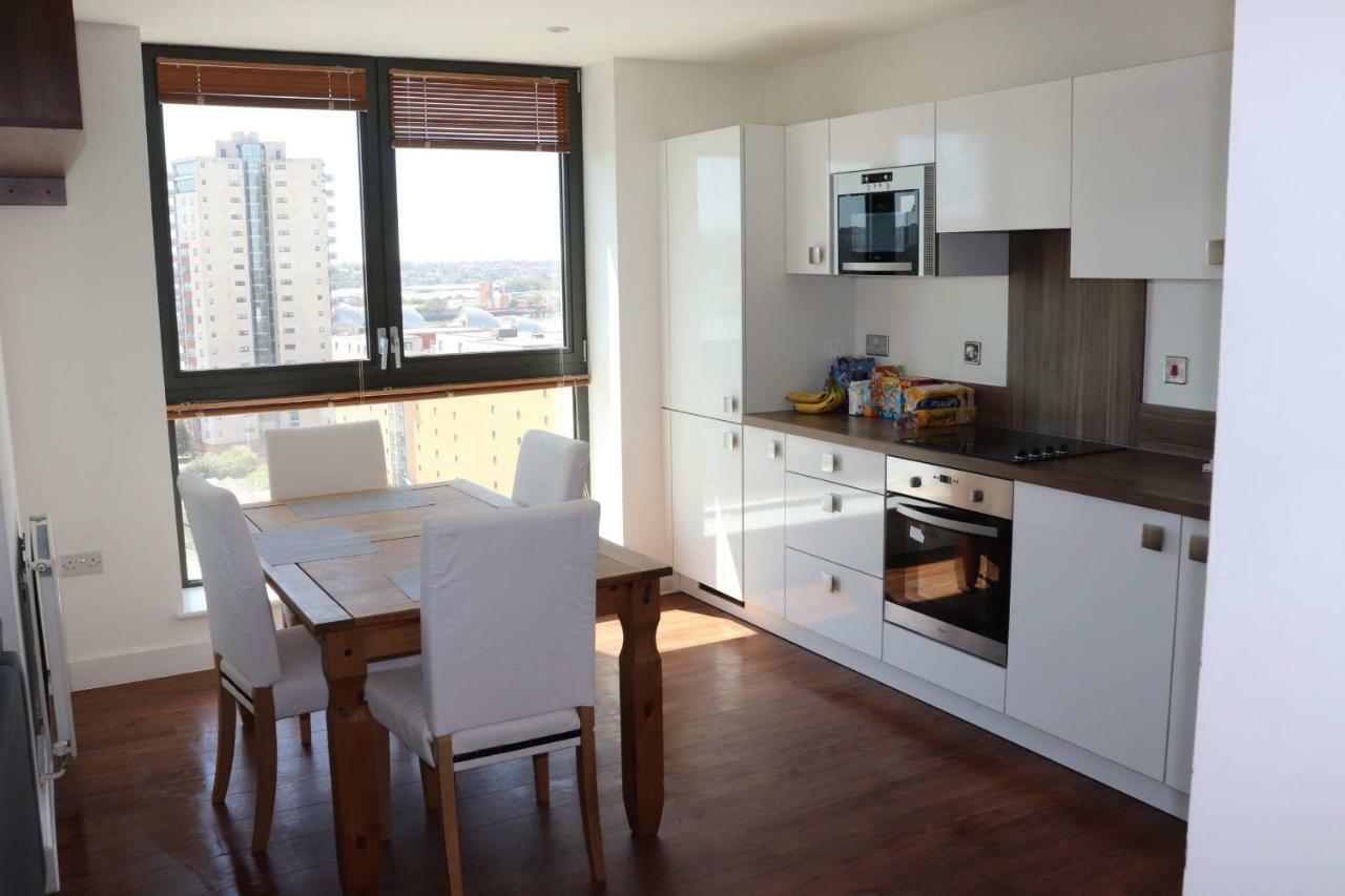 Premium Waterside Apartment London Exterior foto